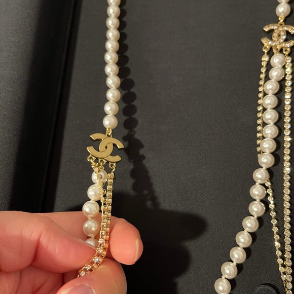 ✨Gorgeous Cruise Chanel Necklace✨ - Picture 5 of 9